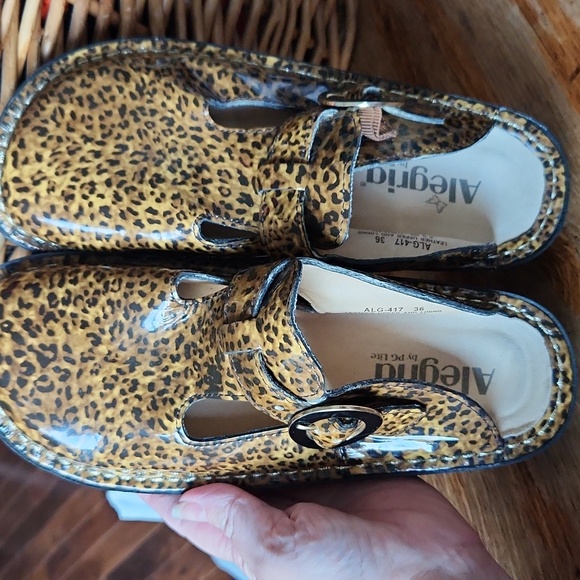 Alegria Leopard Print Clogs Shoes 36 US 6-6.5 - Picture 4 of 13